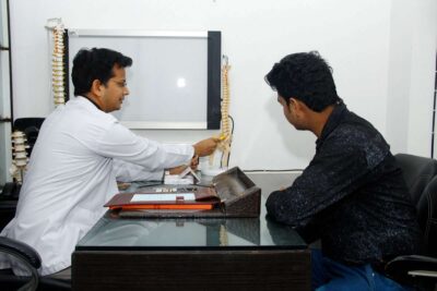 Dr Shailesh Jain Explaining Patients